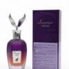 زجاجة عطر Summer Velvet ذات الغطاء الفضي بجانب العلبة الأرجوانية