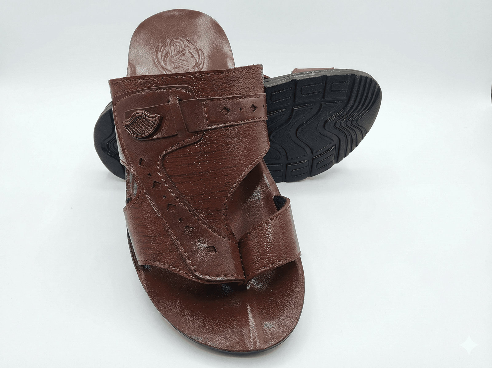 حذاء شرقي ولادي فاخر بتصميم كلاسيكي ولون بني معرق - الصورة 3